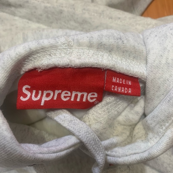 Supreme Light Gray Hoodie with Red Graphic - Picture 6 of 7